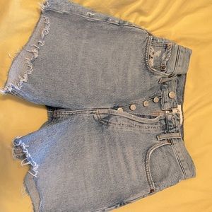 AGOLDE SHORTS ARITZIA